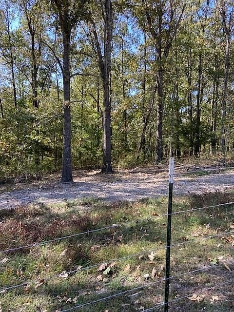 2nd image of 1176 County Road 811