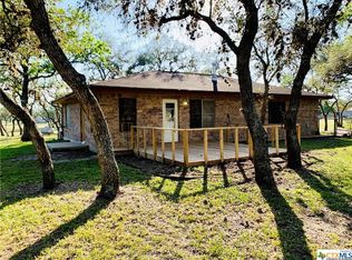 26 Sylvan Cir, Victoria, TX 77905