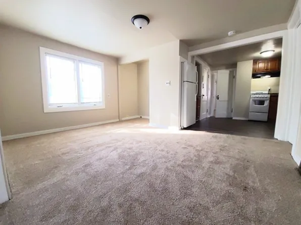 233A S 67th St, Milwaukee, WI 53214