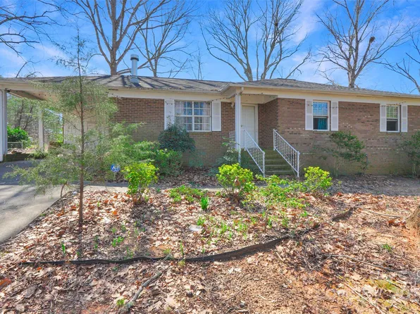 117 Shady Bluff Dr, Gastonia, NC 28052