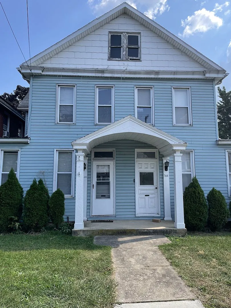 744 Hummel Ave photo 1