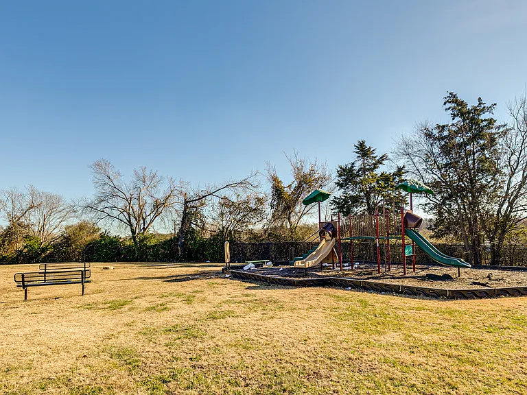 3528 E Richmond Rd #15 — Photo 3