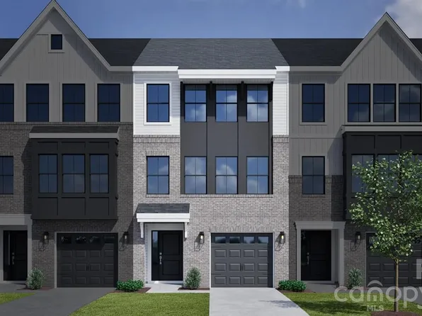 7429 Mashburn Dr, Charlotte, NC 28269