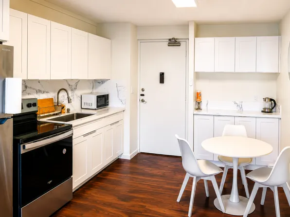 1655 Makaloa St, Honolulu, HI
