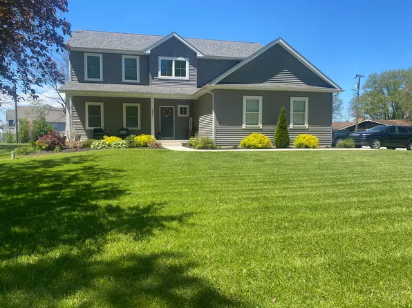 1957 Hickory Dr, Hobart, IN 46342