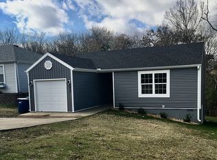 823 NE A St, Bentonville, AR 72712