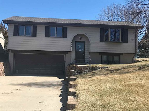 2nd image of 138 Northridge Circle Dr