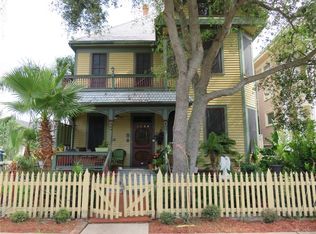 1728 Church St, Galveston, TX 77550