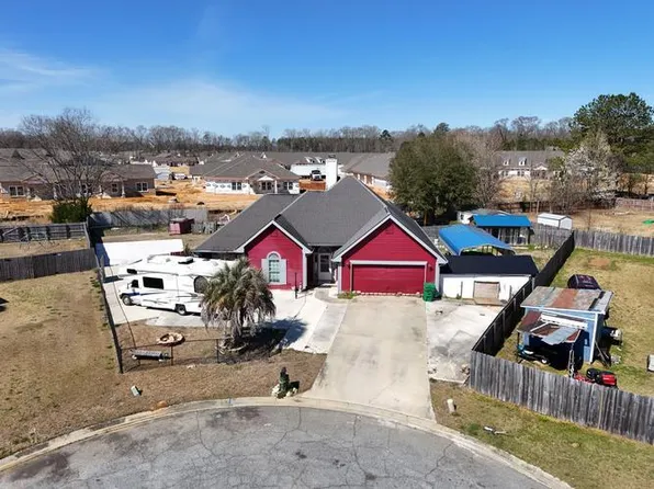 102 Killarney Pl, Bonaire, GA 31005