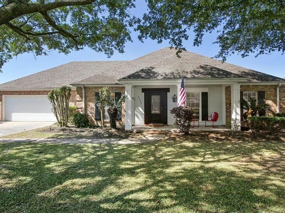 1st image of 2500 Karen Ln