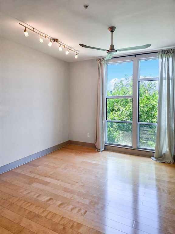 1320 Robert Browning St Unit 308, Austin, TX - More