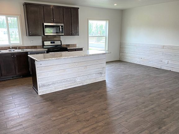 Open Kitchen Dining