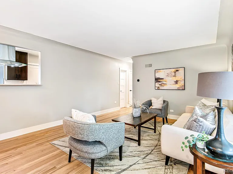 878 Glencoe St — Photo 14