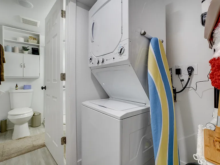 4831 NE Prescott St #B — Photo 8