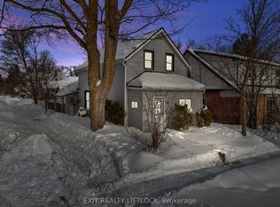 378 London St, Peterborough, ON K9H 2Z8