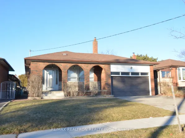 46 Conamore Cres, Toronto, ON M3J 1H4