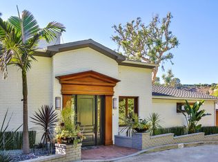 1601 Lindacrest Dr, Beverly Hills, CA 90210