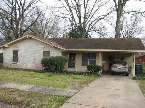 2nd image of 210 Idaho Dr