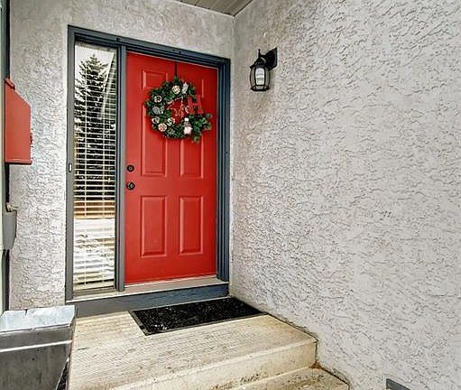 3rd image of 36 Millpark Rd SW