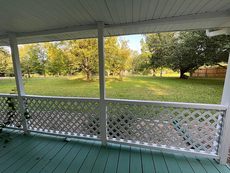 4322 Banks Dr — Photo 18