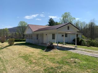 271 Ray Cross Rd, Harriman, TN 37748