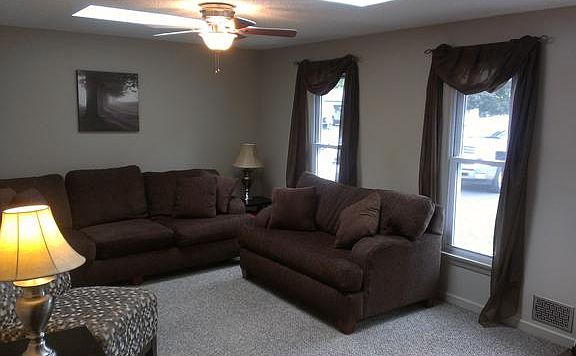 2nd image of 8 Hidden Creek Ln