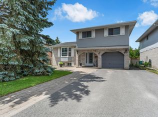 927 Newhall Dr, Kingston, ON K7P2C5