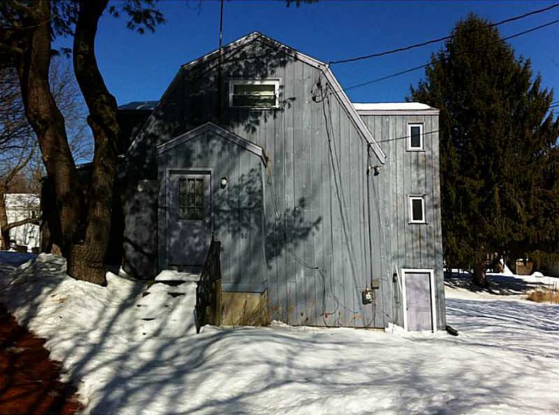 1st image of 80 Mechanic St