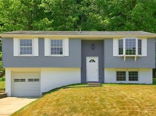 1600 Madsen Dr, Glenshaw, PA 15116