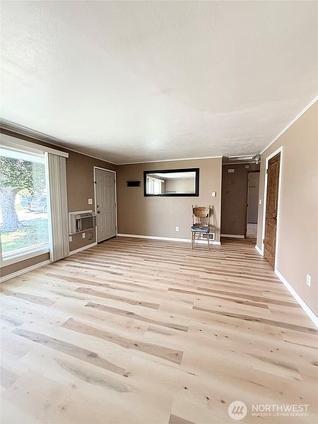 5th image of 620 Skyview Drive
