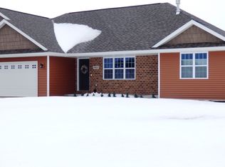 1903 Pink Dogwood Way, Suamico, WI 54313