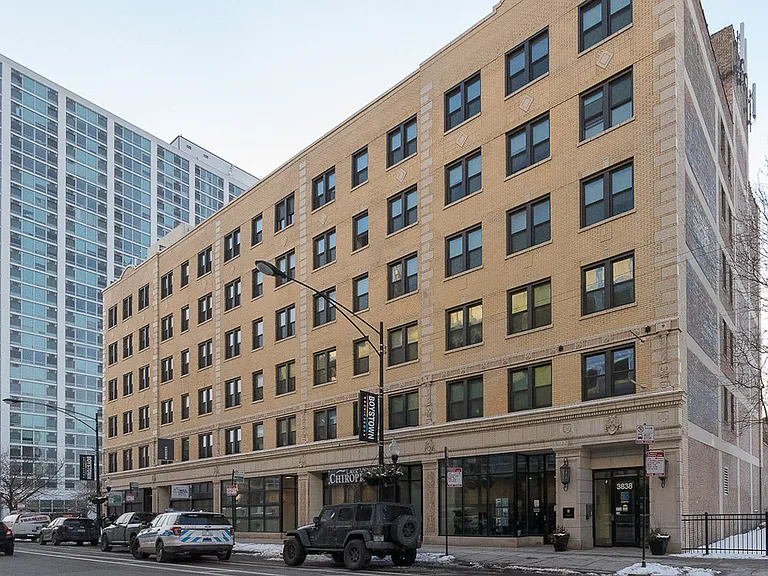 3838 N. Broadway — Photo 7
