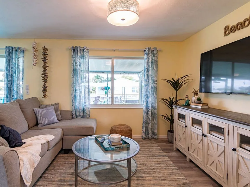 215 Richland Ave #ID1044313P
