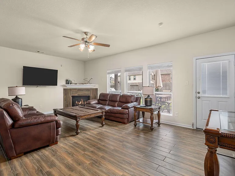 2702 Elm Crossing Trl — Photo 5