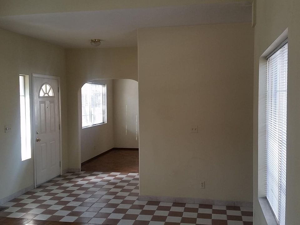 1st image of 1624 Park Ave