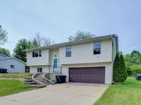 1203 Tifwood DRIVE, Jefferson, WI 53549