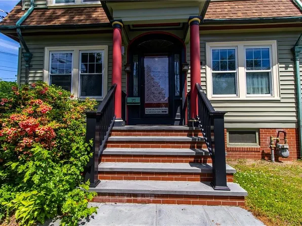 451 River Ave, Providence, RI 02908