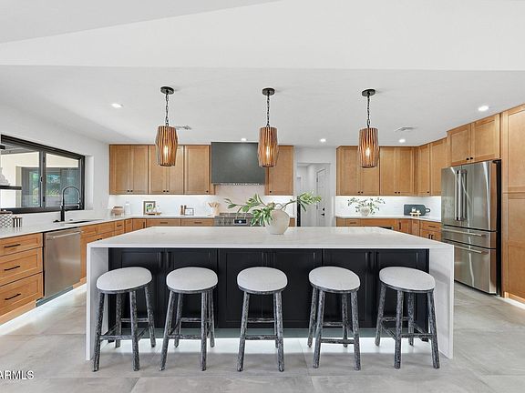 4th image of 14020 N 64TH Street