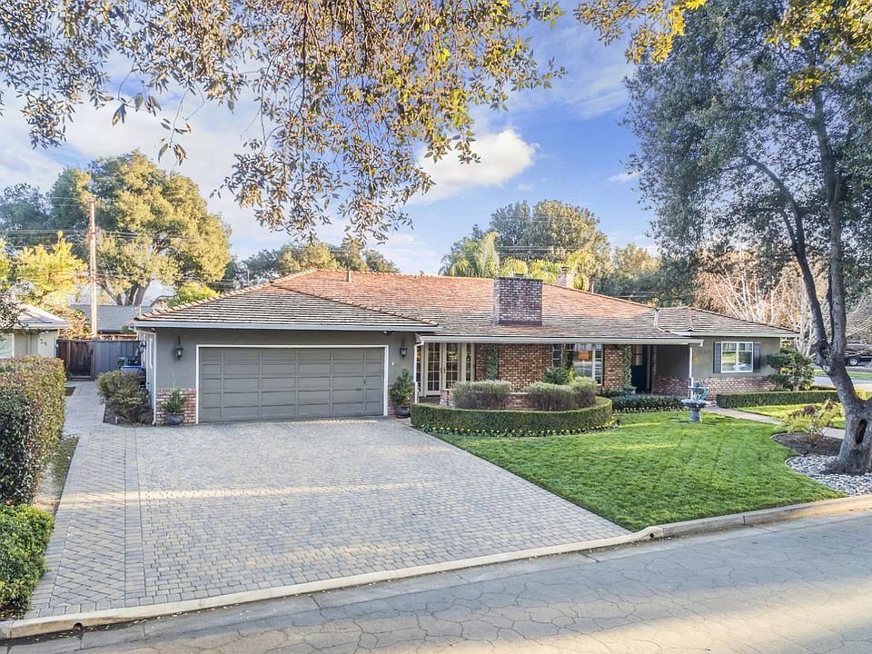 1st image of 1698 Laurelwood Dr
