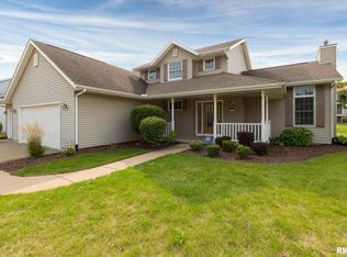 3419 79th St, Moline, IL 61265