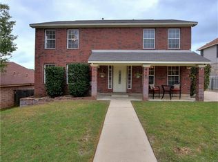 804 Rolling Meadow Dr, Pflugerville, TX 78660