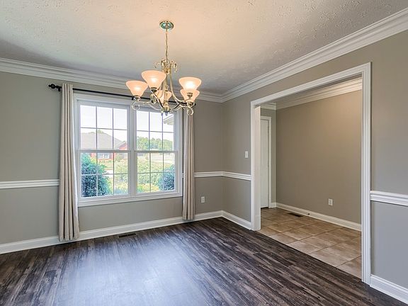 3rd image of 4120 Nina Dr