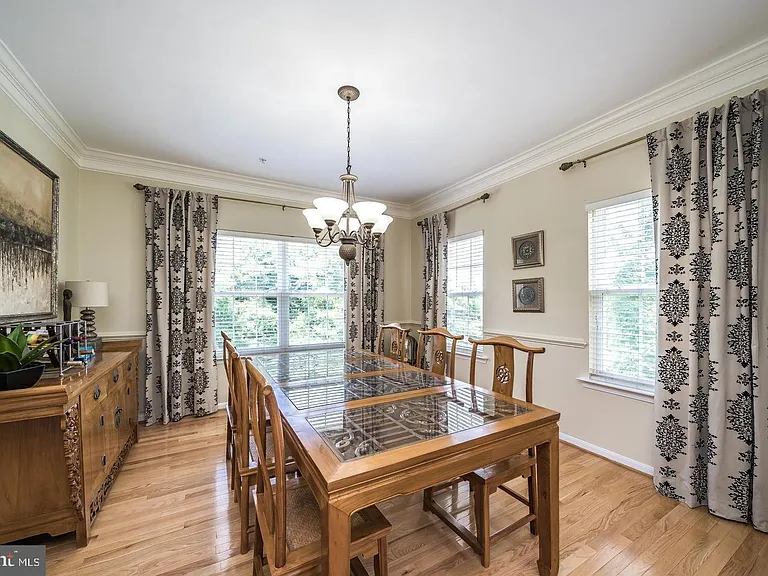 1401 Windjammer Ct — Photo 15