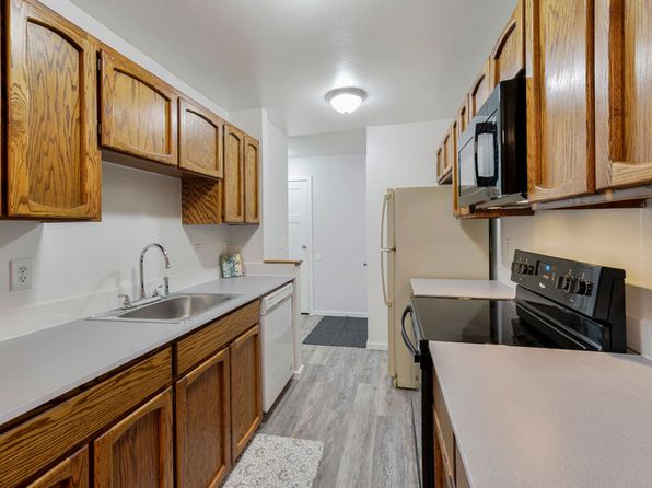 17430 Ambaum Blvd S APT 34