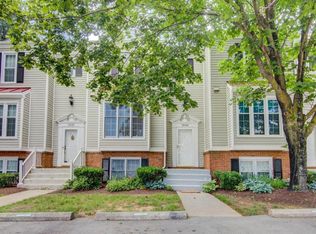 3044 Winterberry Dr, Roanoke, VA 24018