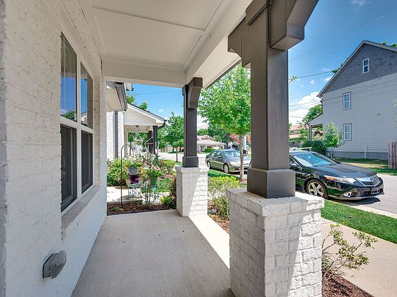 5th image of 1527 57th Ave