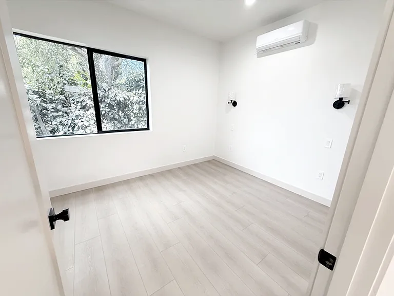 3017 Orange Ave #1 — Photo 6