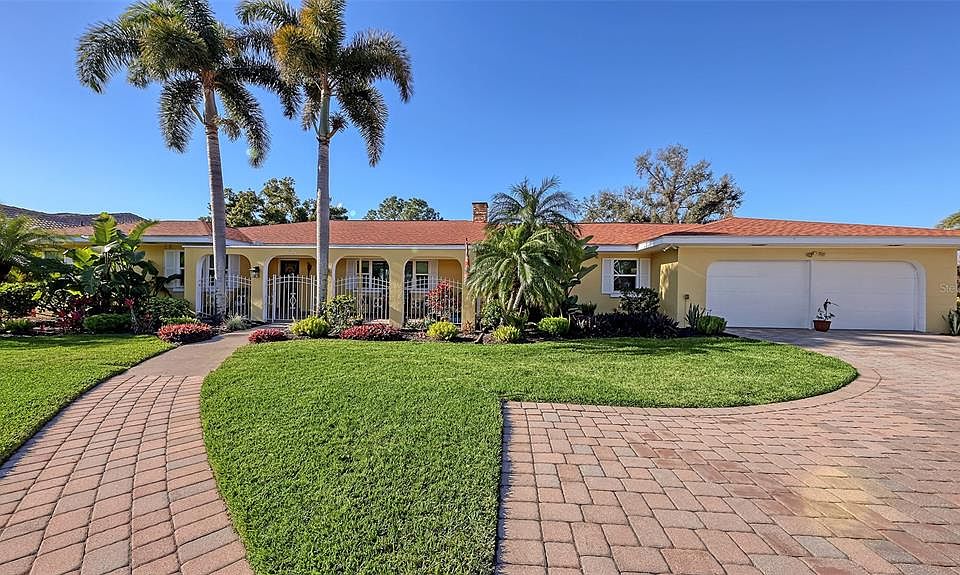 1st image of 844 MAGELLAN DRIVE