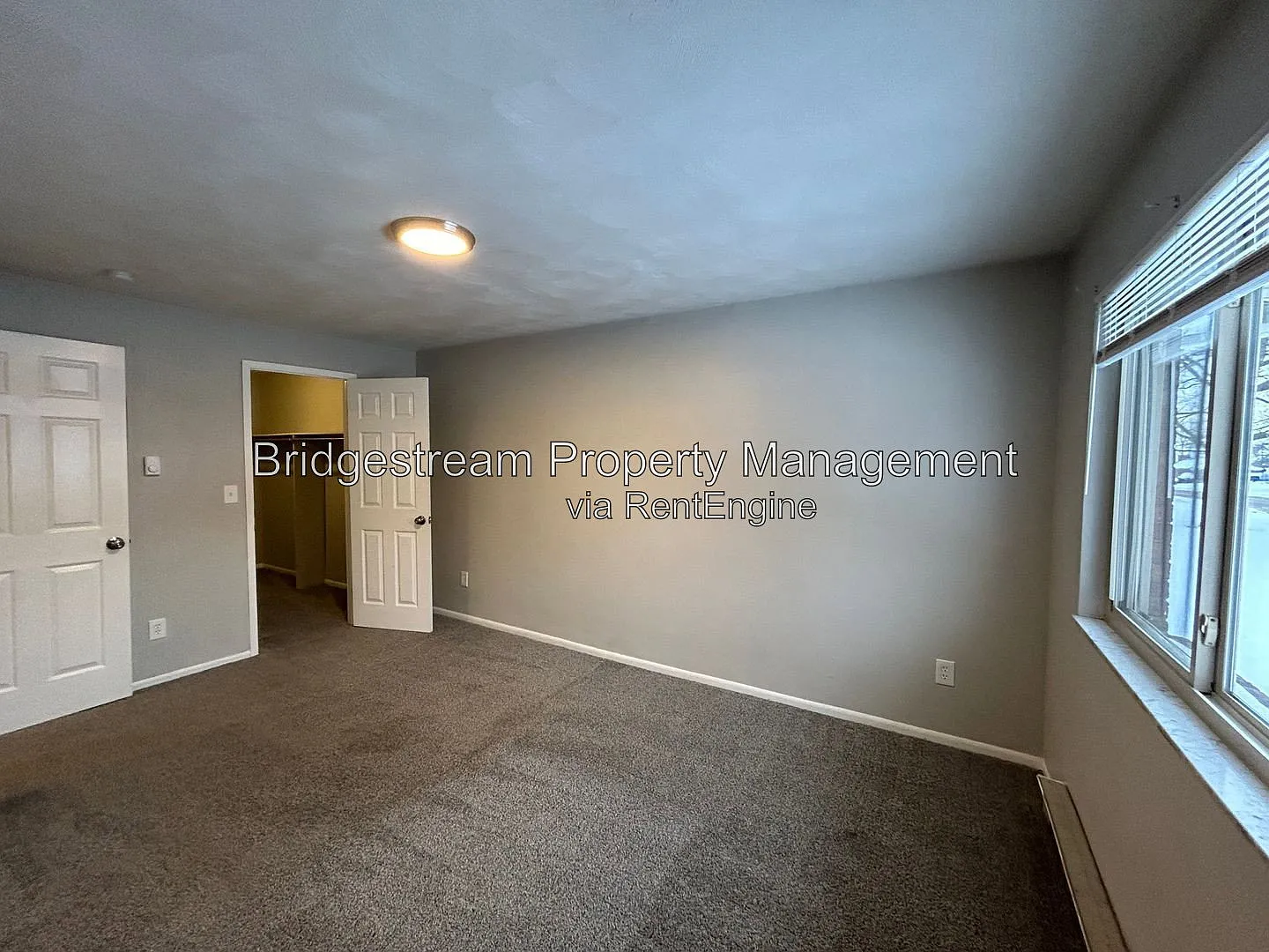 2 bed, 1.0 bath, 800 sqft, $825 — Photo 3