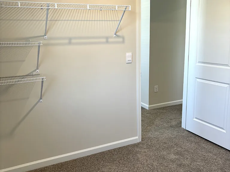 100 Kelsey Ct — Photo 28